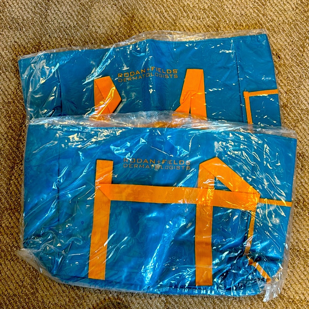 Rodan + Fields tote bag